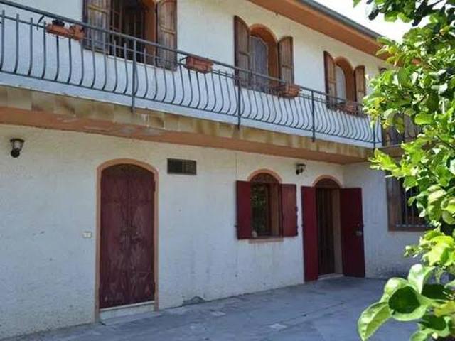Villa Indipendente in vendita a Baiardo, Liguria