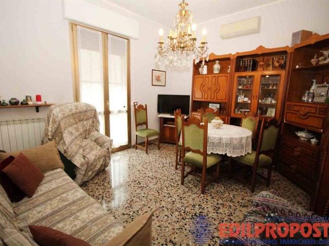 Villa Indipendente in vendita a Ceriano Laghetto, Lombardia
