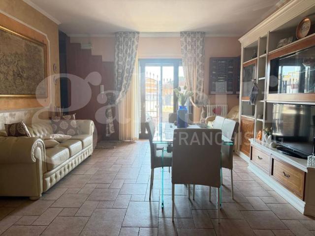 Villa Indipendente in vendita a Puglia, Foggia
