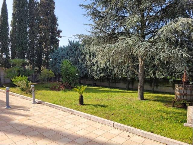 Villa Indipendente in vendita a Puglia, Foggia