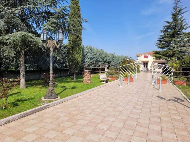 Villa Indipendente in vendita a Puglia, Foggia