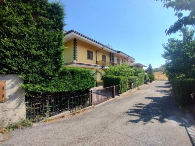 Villa Indipendente in vendita a Calabria, Cosenza