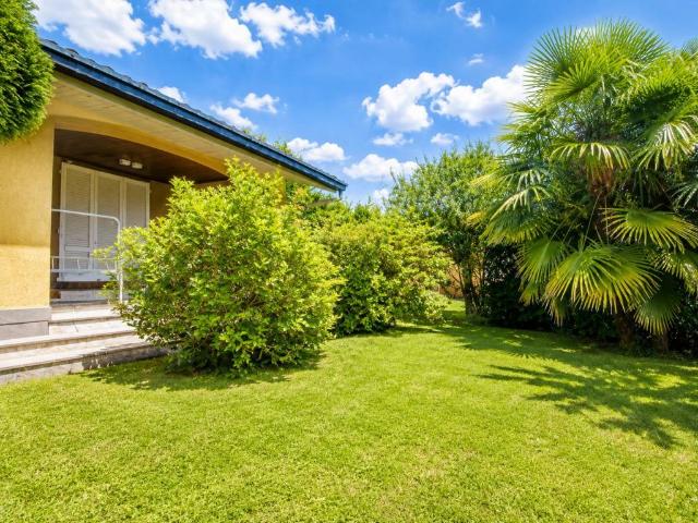 Villa Indipendente in vendita a Cermenate, Lombardia