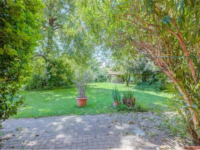 Villa Indipendente in vendita a Asnago di Cermenate, Cermenate