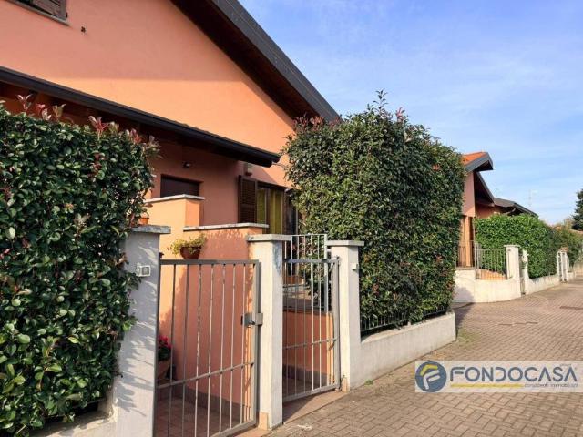 Villa Indipendente in vendita a Asnago di Cermenate, Cermenate