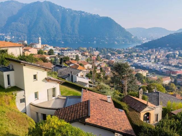 Villa Indipendente in vendita a Rovenna, Cernobbio