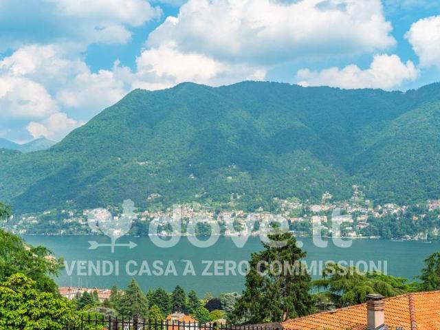 Villa Indipendente in vendita a Piazza Santo Stefano, Cernobbio
