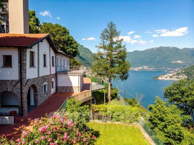 Villa Indipendente in vendita a Rovenna, Cernobbio