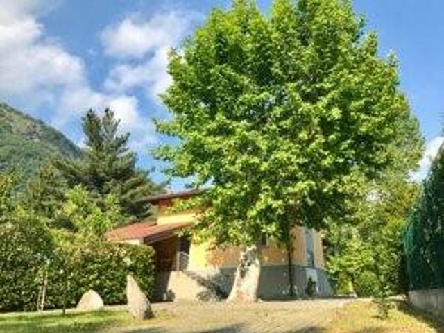 Villa Indipendente in vendita a Olzino, Cernobbio