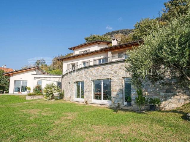 Villa Indipendente in vendita a Olzino, Cernobbio