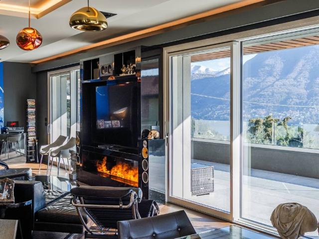 Villa Indipendente in vendita a Olzino, Cernobbio