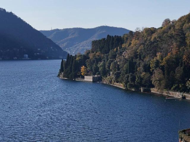 Villa Indipendente in vendita a Rovenna, Cernobbio