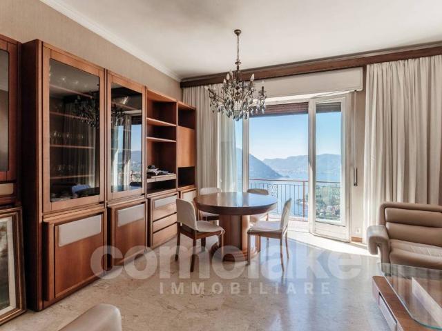 Villa Indipendente in vendita a Rovenna, Cernobbio