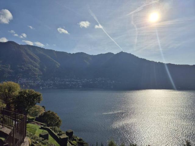 Villa Indipendente in vendita a Rovenna, Cernobbio