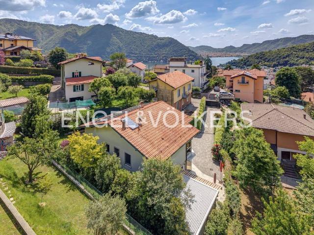 Villa Indipendente in vendita a Olzino, Cernobbio