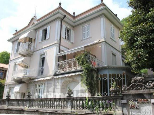 Villa Indipendente in vendita a Cernobbio, Como