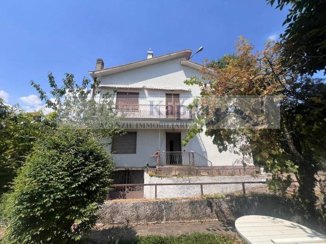 Villa Indipendente in vendita a Cernusco Sul Naviglio, Lombardia