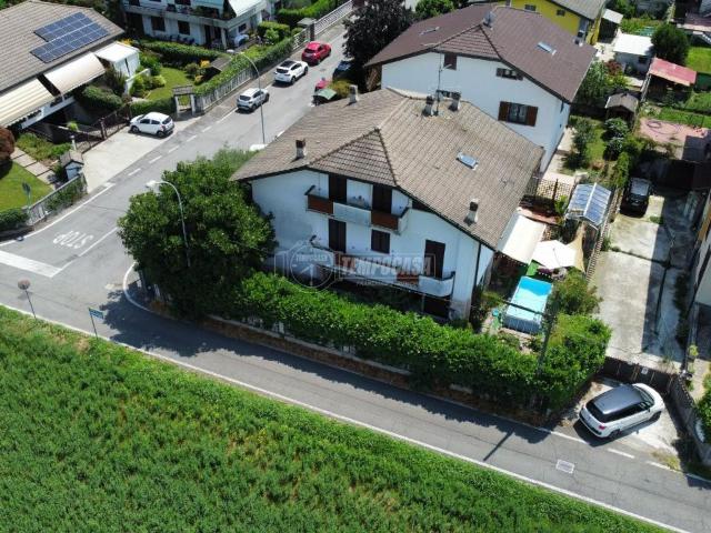Villa Indipendente in vendita a Cernusco Sul Naviglio, Lombardia