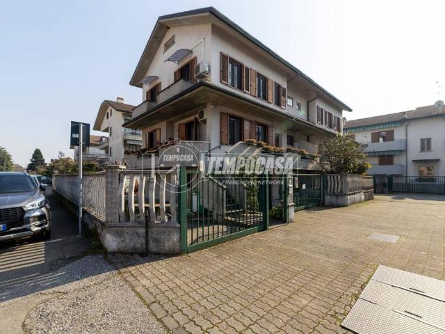 Villa Indipendente in vendita a Ronco, Cernusco Sul Naviglio