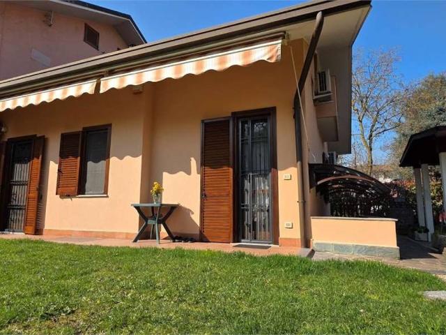 Villa Indipendente in vendita a Cernusco Sul Naviglio, Cascina San Maurizio