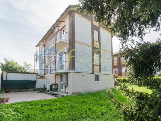 Villa Indipendente in vendita a Cernusco Sul Naviglio