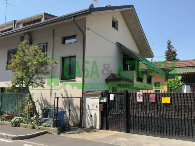 Villa Indipendente in vendita a Cernusco Sul Naviglio