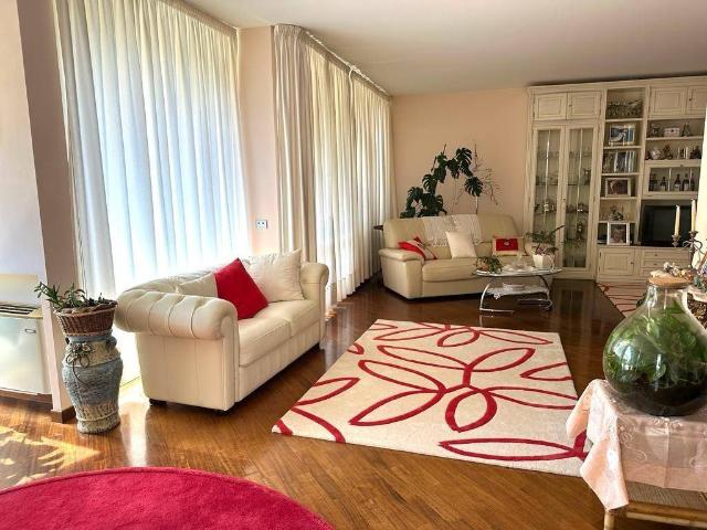 Villa Indipendente in vendita a Unione dei Comuni Circondario dell'Empolese Valdelsa, Cerreto Guidi