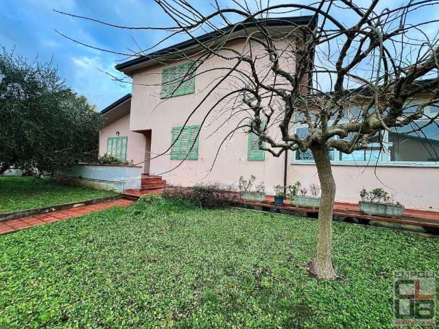 Villa Indipendente in vendita a Unione dei Comuni Circondario dell'Empolese Valdelsa, Cerreto Guidi