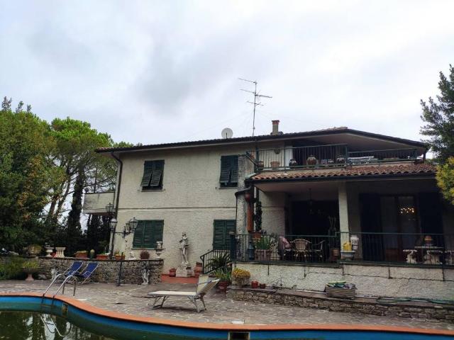 Villa Indipendente in vendita a Unione dei Comuni Circondario dell'Empolese Valdelsa, Cerreto Guidi