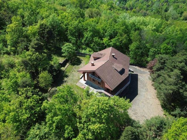 Villa Indipendente in vendita a Piemonte, Cuneo