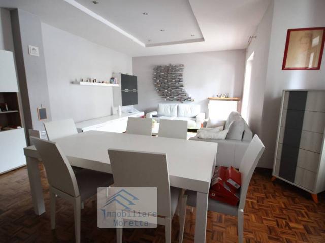 Villa Indipendente in vendita a Piemonte, Cuneo