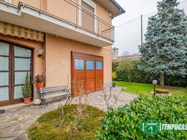 Villa Indipendente in vendita a Cerro Al Lambro, Lombardia