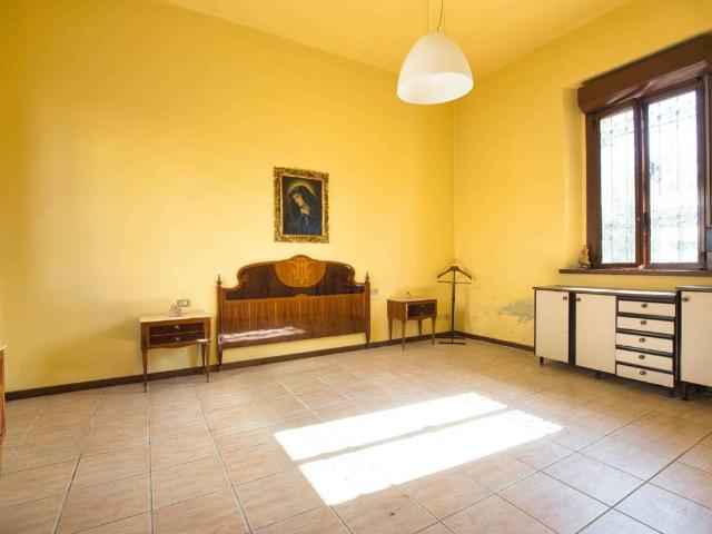 Villa Indipendente in vendita a Cerro Maggiore, Lombardia