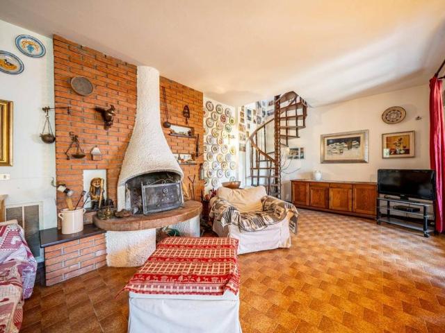 Villa Indipendente in vendita a Cerro Veronese, Veneto