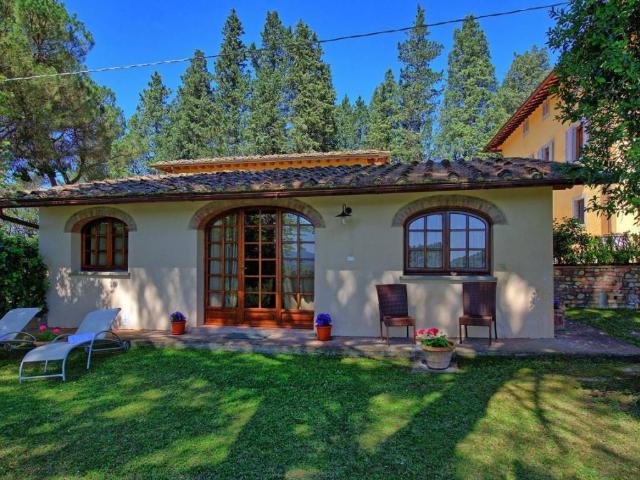 Villa Indipendente in vendita a Unione dei Comuni Circondario dell'Empolese Valdelsa, Lucardo