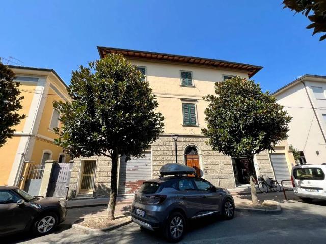 Villa Indipendente in vendita a Unione dei Comuni Circondario dell'Empolese Valdelsa, Lucardo