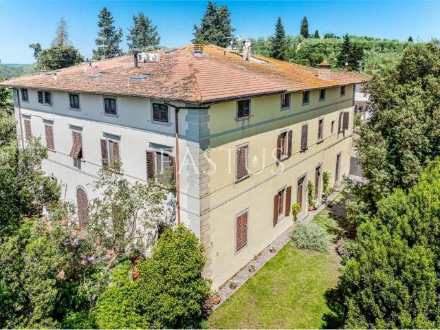 Villa Indipendente in vendita a Unione dei Comuni Circondario dell'Empolese Valdelsa, Lucardo