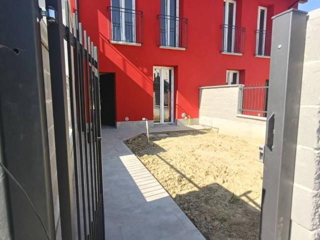 Villa Indipendente in vendita a Certosa Di Pavia, Lombardia
