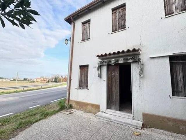 Villa Indipendente in vendita a Fossona, Cervarese Santa Croce