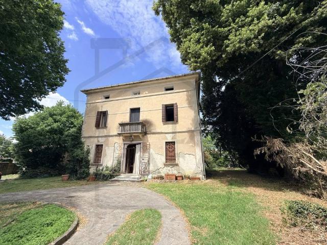 Villa Indipendente in vendita a Cervarese Santa Croce, Veneto