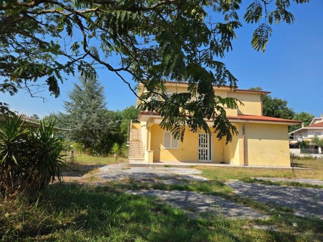 Villa Indipendente in vendita a Sordella, Cervaro