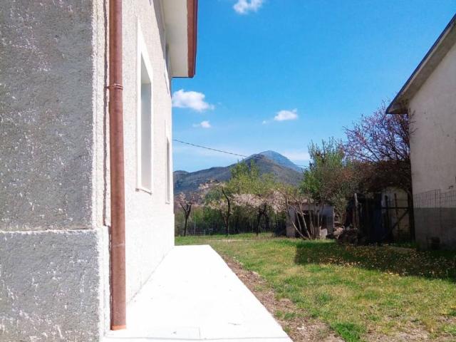 Villa Indipendente in vendita a Cervaro, Frosinone