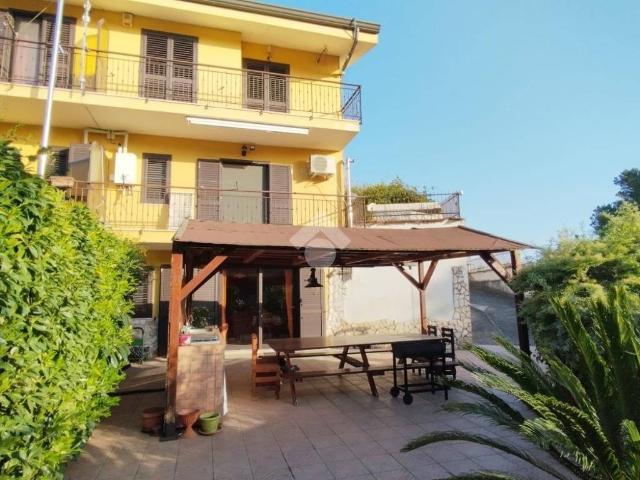 Villa Indipendente in vendita a Le Pastenelle, Cervaro