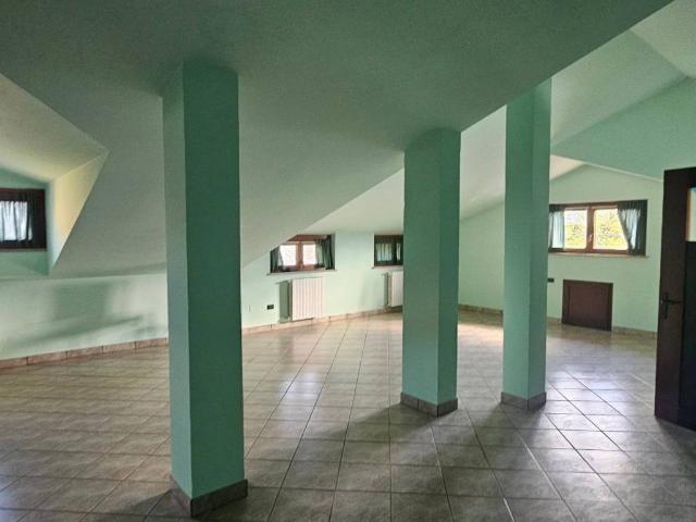 Villa Indipendente in vendita a Piemonte, Cuneo