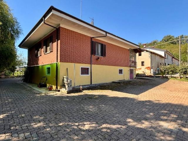 Villa Indipendente in vendita a Grinzano, Cervere