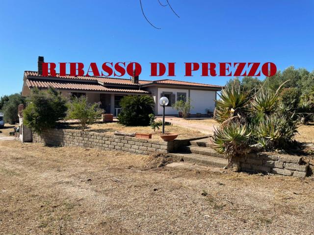 Villa Indipendente in vendita a Piano del Fregneto, Roma Capitale