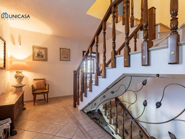 Villa Indipendente in vendita a Fontana Ficona, Roma Capitale