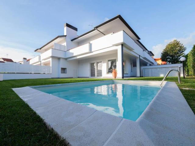 Villa Indipendente in vendita a Roma Capitale, Lazio