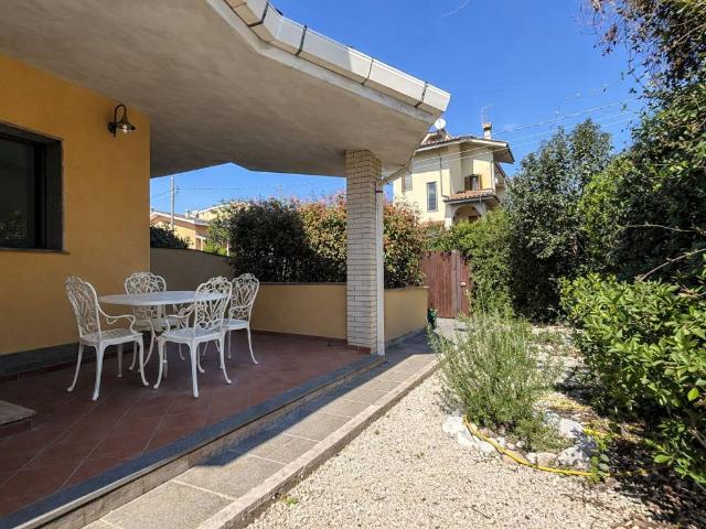 Villa Indipendente in vendita a Roma Capitale, Lazio