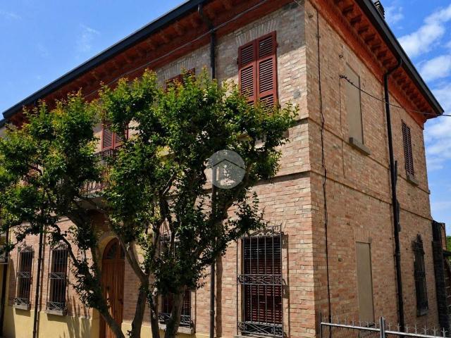 Villa Indipendente in vendita a Castiglione di Cervia, Cervia